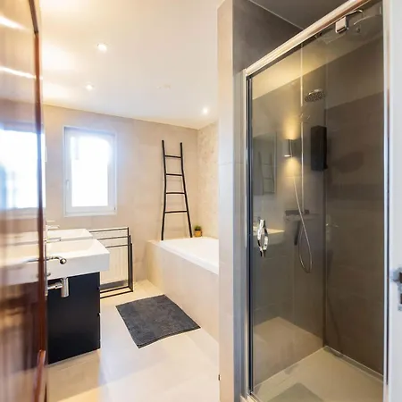 Supreme 75m2 Two-bedroom - Vw142