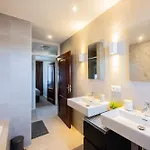 Supreme 75m2 Two-bedroom - Vw142 *