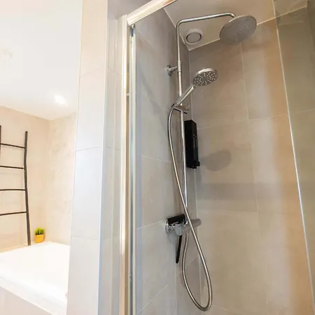 Supreme 75m2 Two-bedroom - Vw142