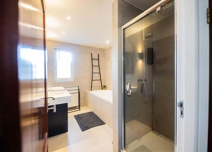 Supreme 75m2 Two-bedroom - Vw142