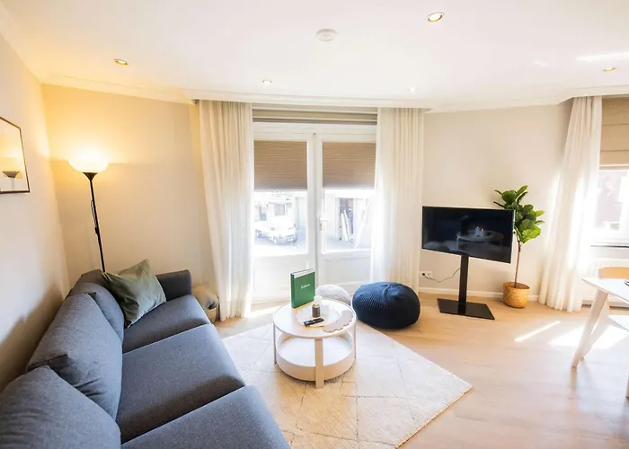 Supreme 75m2 Two-bedroom - Vw142 *