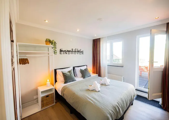 Supreme 75m2 Two-bedroom - Vw142 * Eindhoven