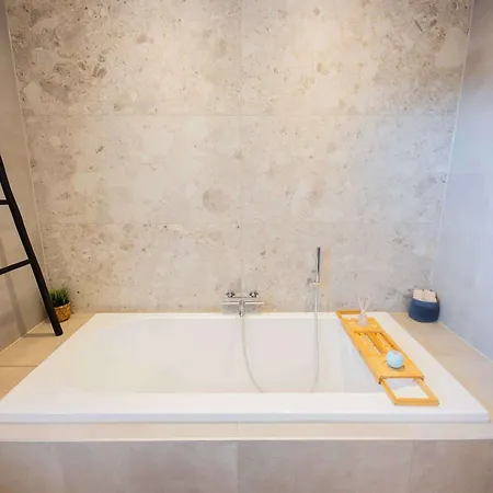 Supreme 75m2 Two-bedroom - Vw142 Eindhoven